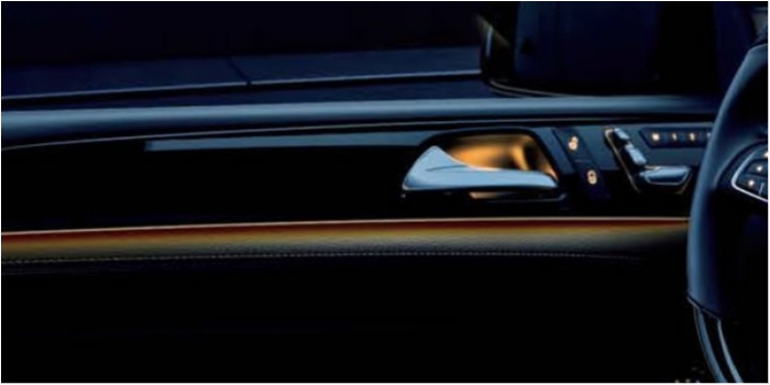 デミオにもアンビエントライトをつけたい Unitoro